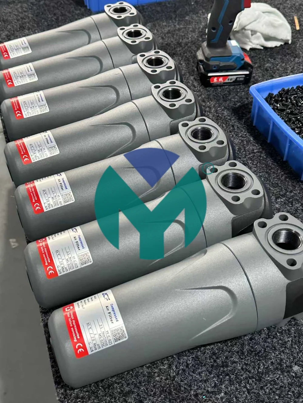 Compressed Air Precision Filter for Solving Oil Carryover Problems